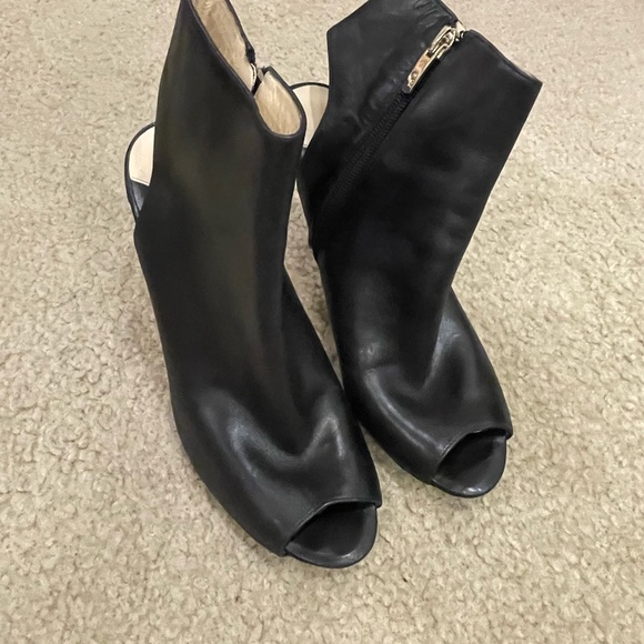 Carolina Espinosa Peep toe heels - Picture 2 of 6